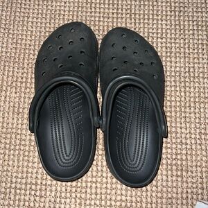 Black Crocs